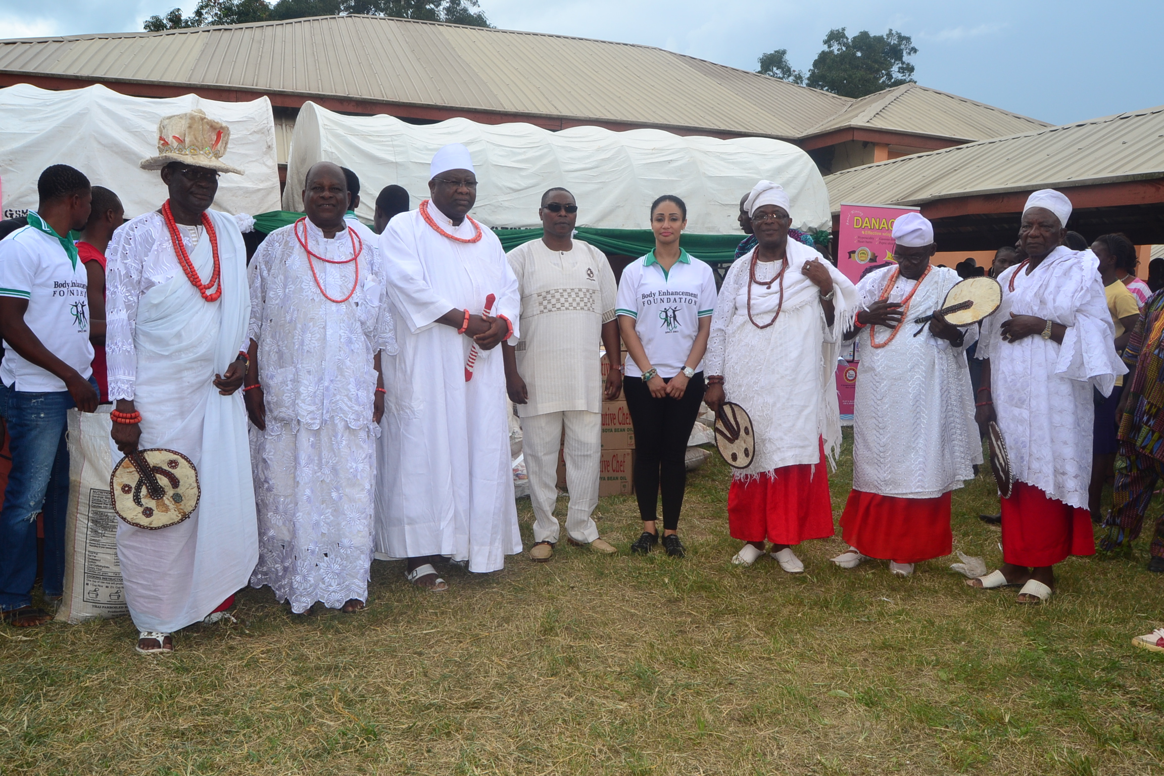 Kings, high chiefes, local govt council chairman and Ozolua